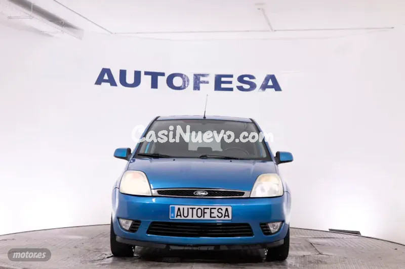 Ford Fiesta 1.4 TDCI TREND 68CV 3P de 2005 con 264.700 Km por 2.450 EUR. en Madrid