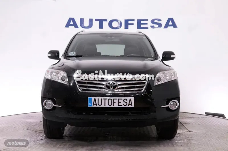 Toyota RAV 4 2.2 D ACTIVE 150CV 5P #NAVY, BLUETOOTH de 2013 con 94.700 Km por 13.650 EUR. en Madrid