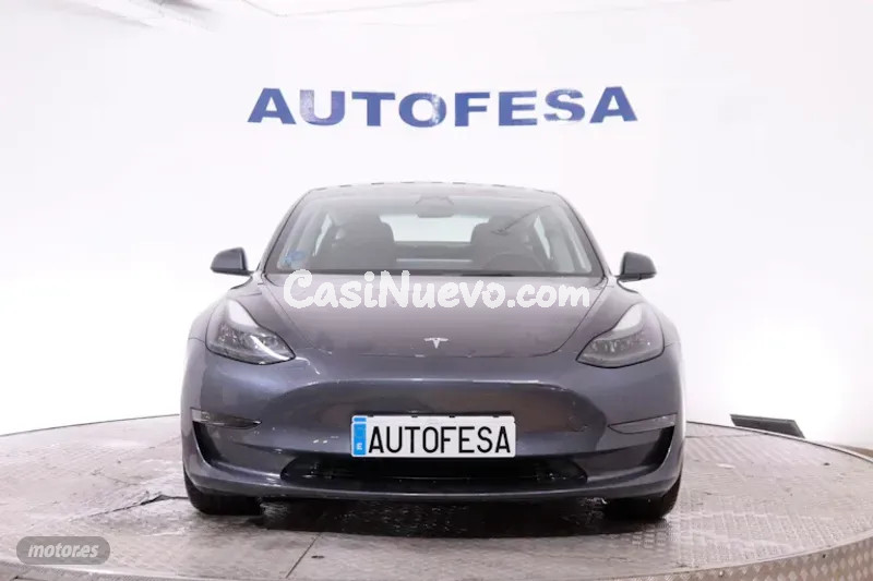 Tesla Model 3 PERFORMANCE AWD AUTO 513CV 4P # CUERO, TECHO PANORAMICO, NAVY de 2023 con 50.800 Km po...