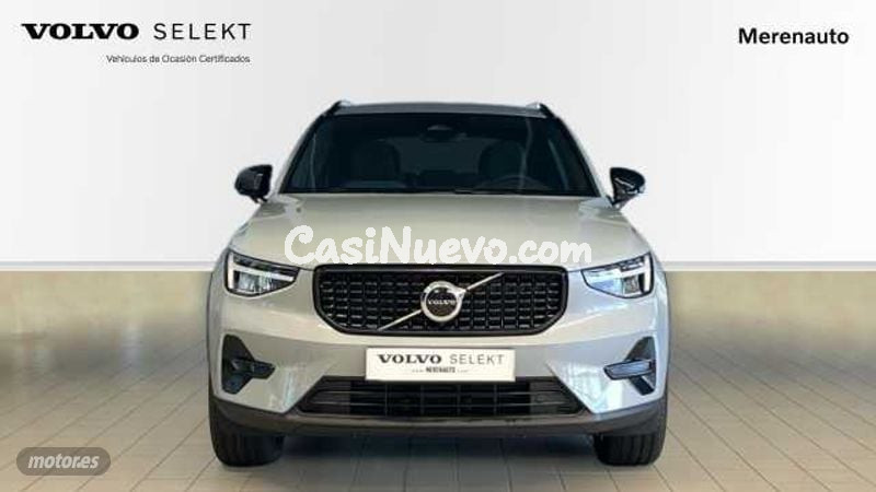 Volvo XC40 2.0 B3 PLUS DARK AUTO 163 CV de 2025 con 35.382 Km por 37.500 EUR. en A Coruna