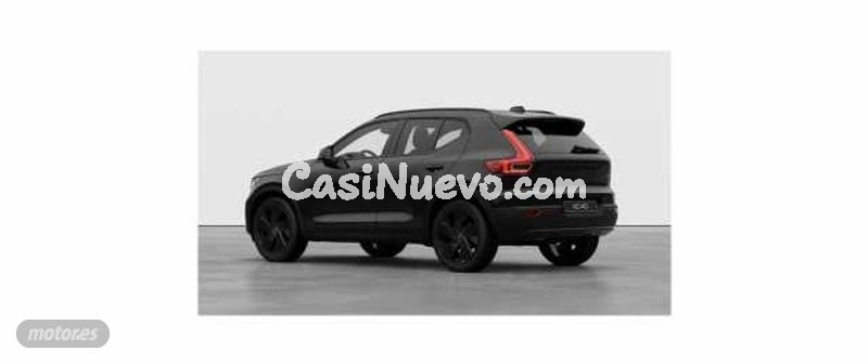 Volvo XC40 2.0 B3 MHEV BLACK EDITION PLUS DCT 163 5P de 2025 con 6 Km por 39.900 EUR. en A Coruna