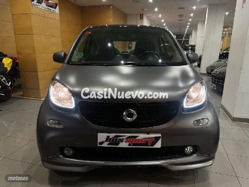 Smart Fortwo Coupe 66 Passion Aut. de 2018 con 62.000 Km por 16.900 EUR. en Barcelona