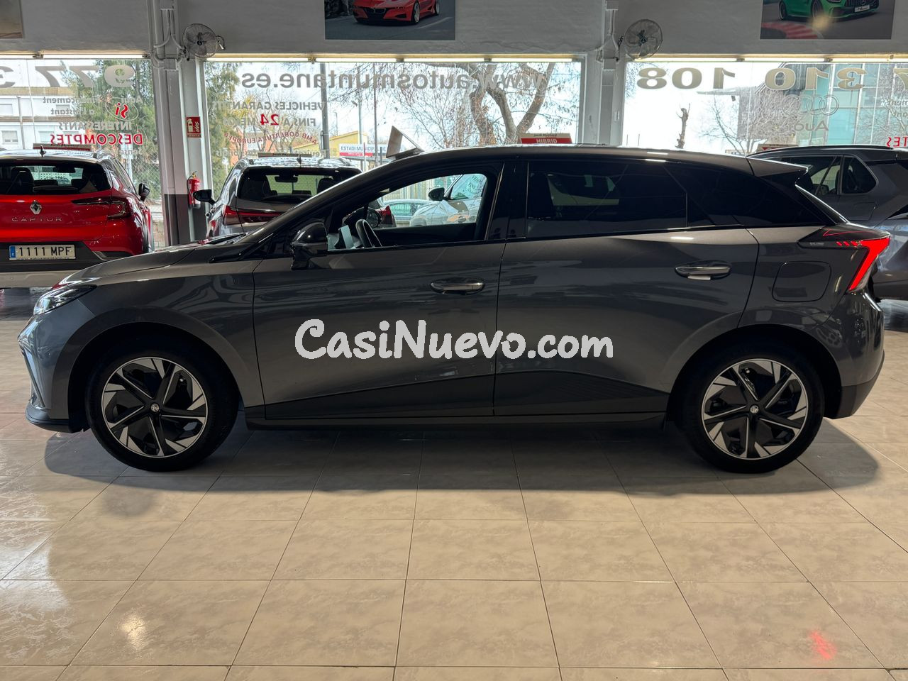 MG MG4 64KWH LUXURY 204CV.- " NACIONAL ".- " 100% ELCTRICO  ".- " ETIQUETA MEDIOAMBIENTAL ZERO EMIS...