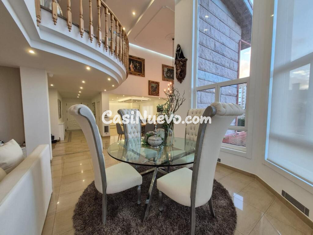 Chalet único en Arteixo - Lujo, alma y vistas al mar.