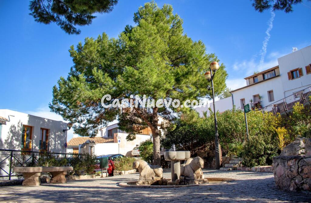 EDIFICIO con RESTAURANTE, COCTELERIA, VINOTECA