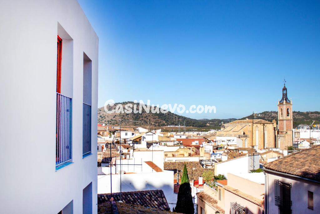 EDIFICIO con RESTAURANTE, COCTELERIA, VINOTECA