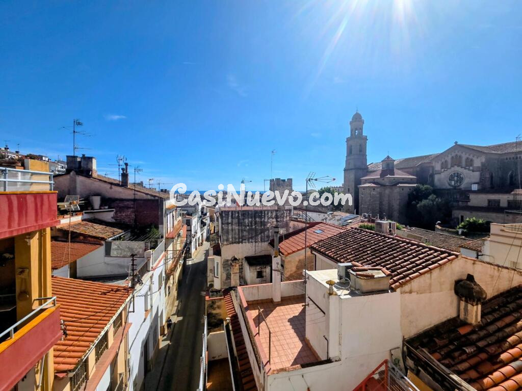 Espacio difano y verstil en el centro de Canet