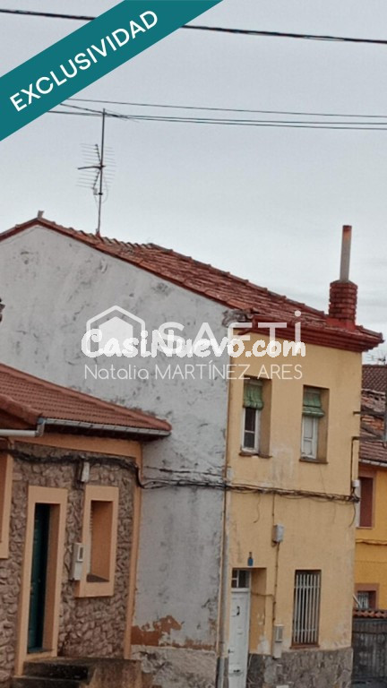 Se vende casa con finca en LLanos de Alba (León)