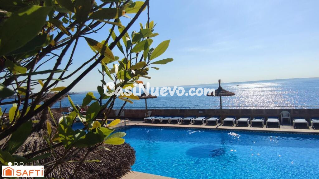 PISO CON VISTAS Y ACCESO DIRECTO AL MAR EN ILLETAS