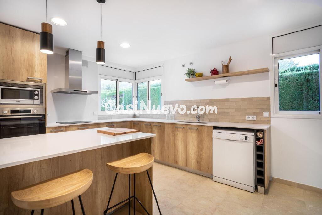 Exclusividad, elegancia y mar: tu vida en Sant Vicenç de Montalt.