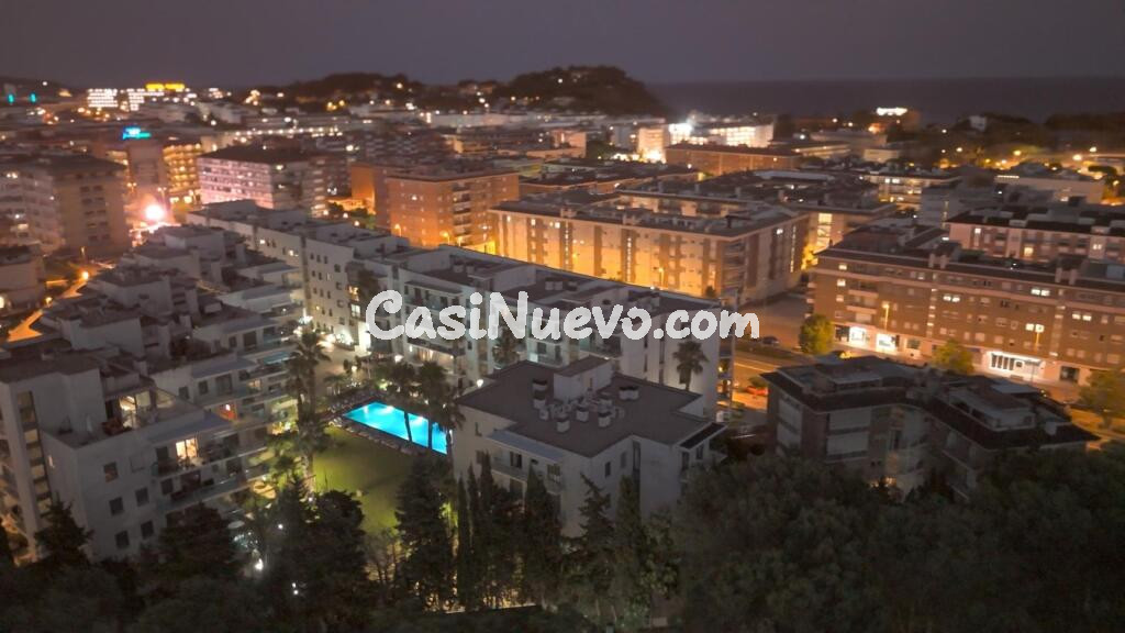 Más que un piso, una gran inversión en pleno centro de FENALS y con licencia turística activa!!!