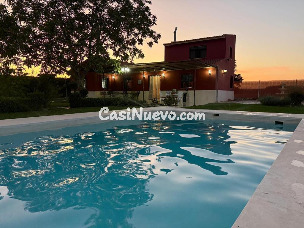 Exclusiva casa de campo en la Vega de Antequera.