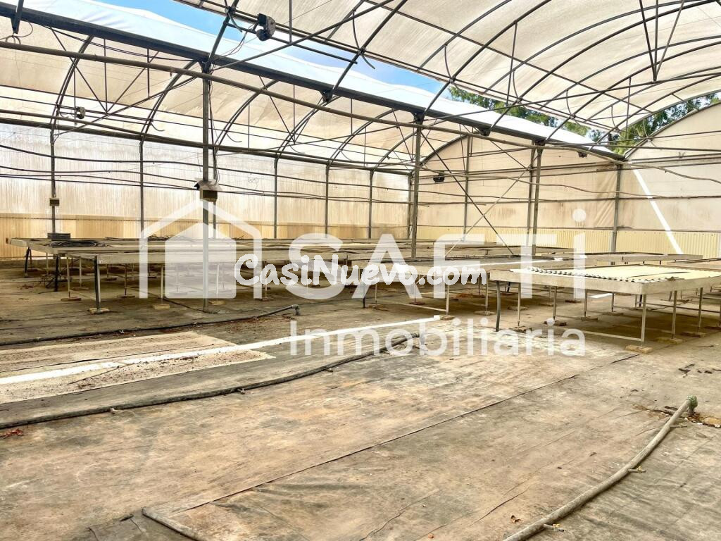 SE VENDE TERRENO RUSTICO NO URBANIZABLE.