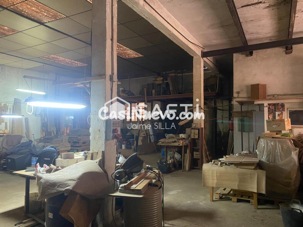 Nave de 525 m² con gran potencial de inversión