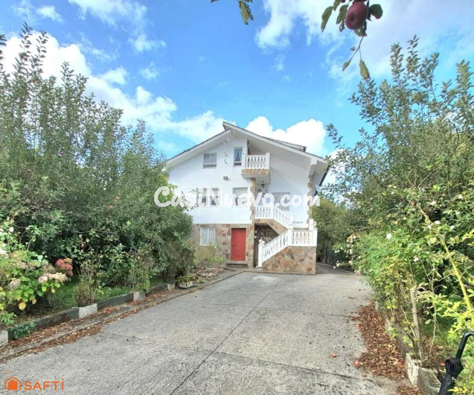 CASA INDEPENDIENTE CON GRAN PARCELA  A 20 MINUTOS DE LUGO