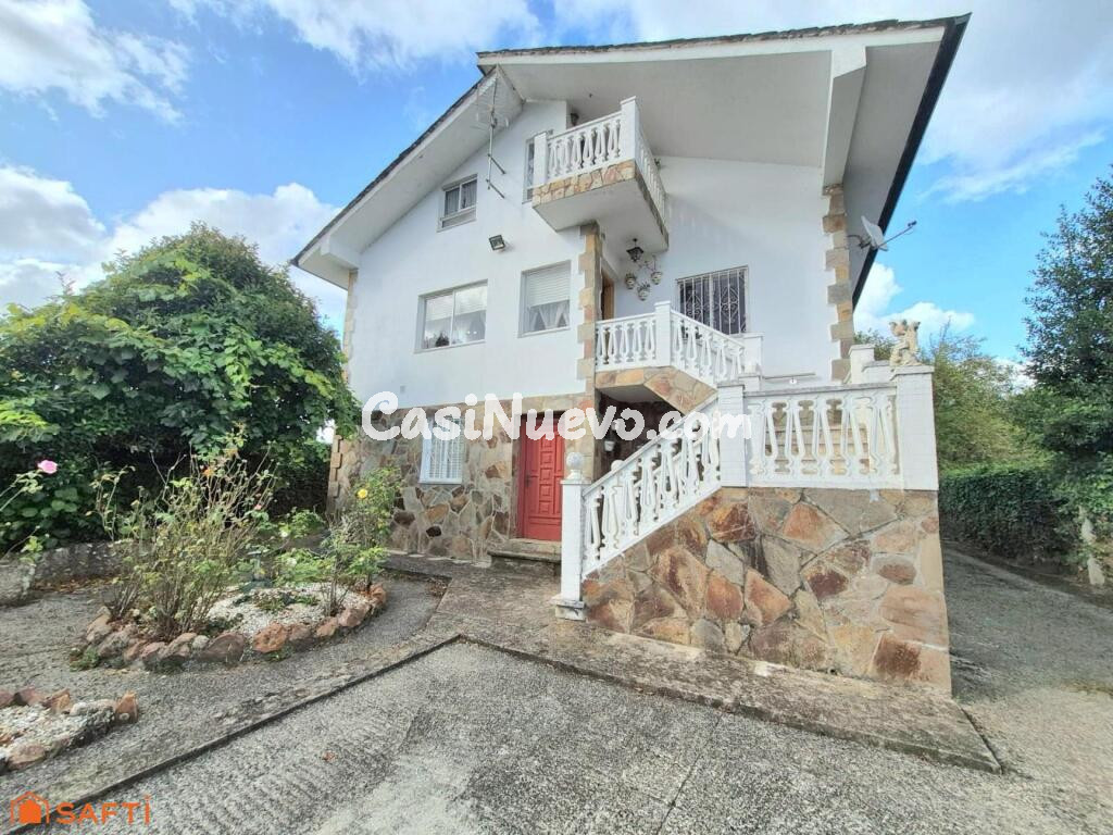 CASA INDEPENDIENTE CON GRAN PARCELA  A 20 MINUTOS DE LUGO