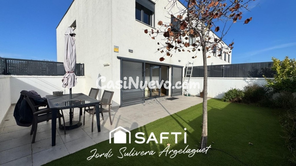 CASA EN LA MEJOR ZONA DE SANTA COLOMA