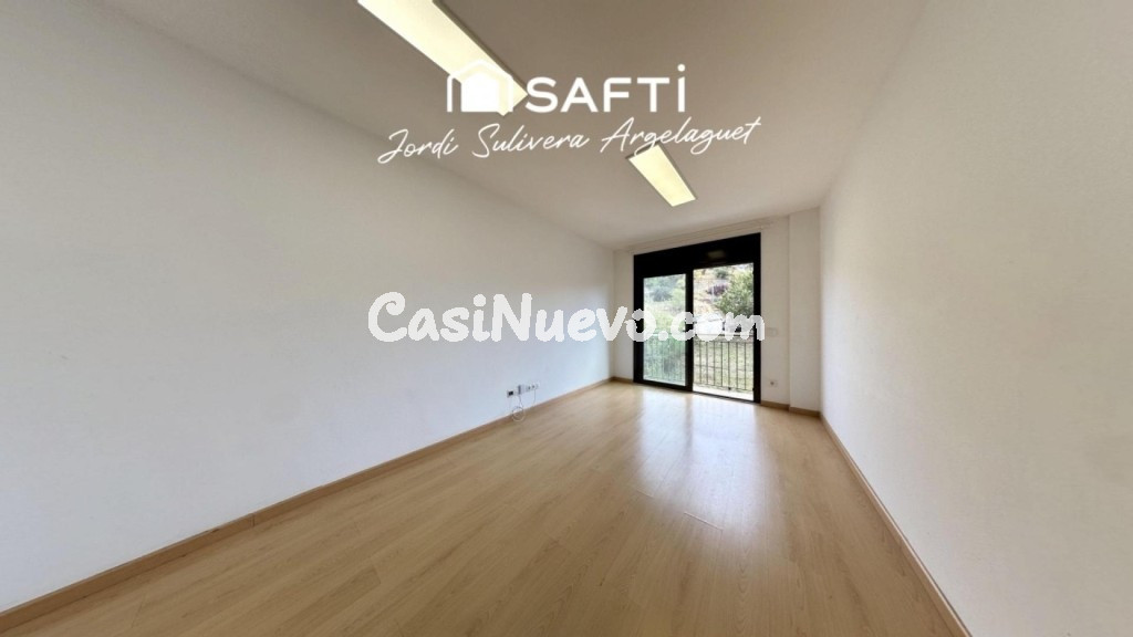 MODERNO PISO CON BALCÓN Y VISTAS EN PALAMÓS