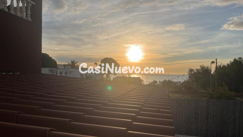 Exclusiva Villa en Venta en Alcanar Playa.