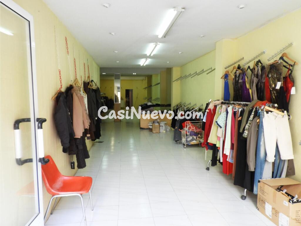 Local comercial en calle Pedro Viruela 154m2