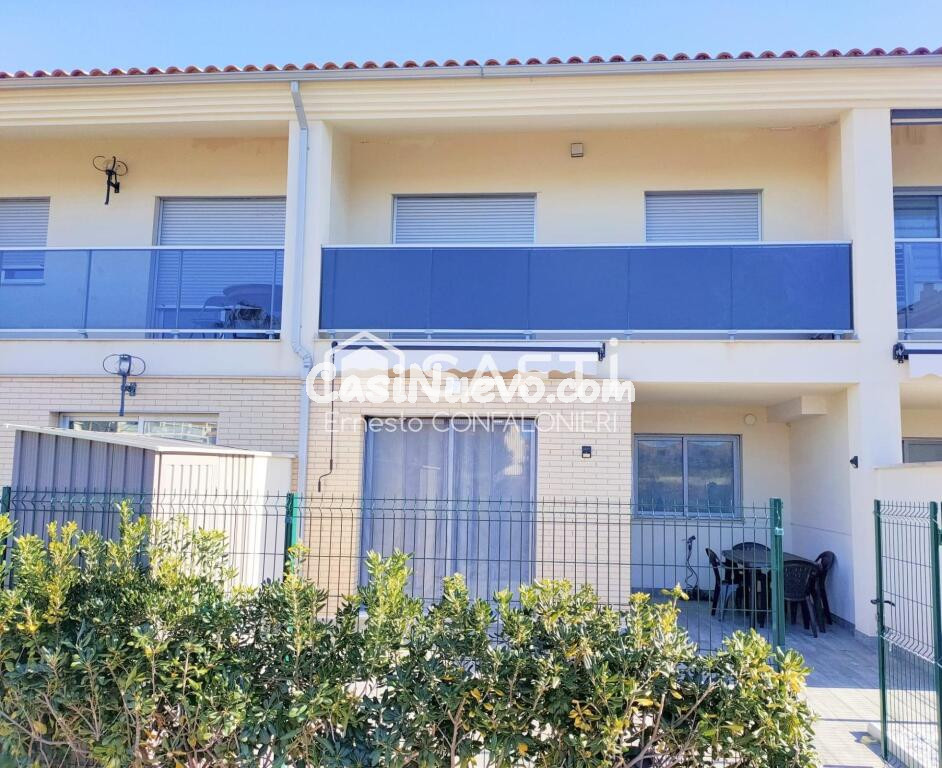 Espectacular casa adosada en 2 plantas . Sant Jordi ,Panoramica, Karilo gof ,con licencia turistica !!!