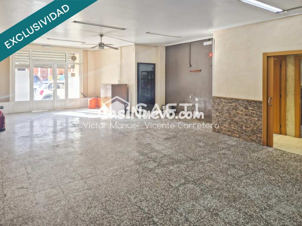 Local habilitado como bar con extracción de humos