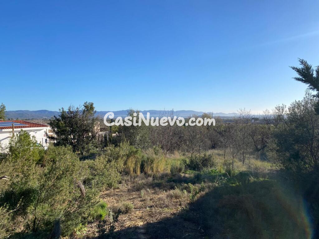 Terreno para construir vivienda unifamiliar+Anexos