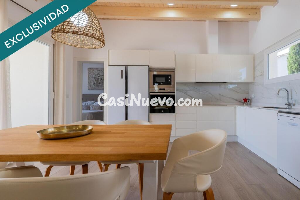 Exclusiva vivienda moderna en Llria