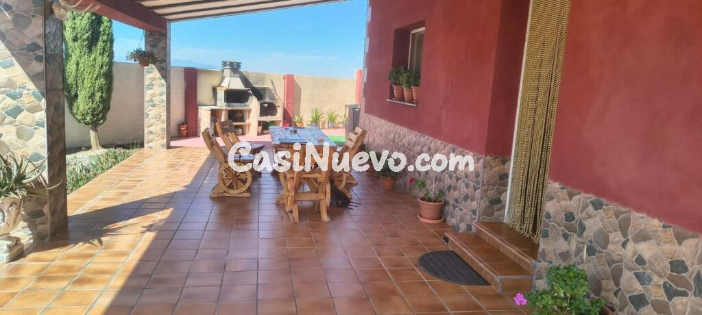 Finca Rústica con 16.184 m2 de terreno y espectaculares vistas a los Montes de Toledo