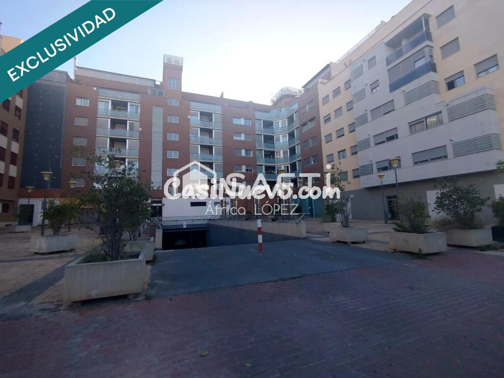 GARAJE EN EXCLUSIVA  SANTIAGO Y ZARAICHE.