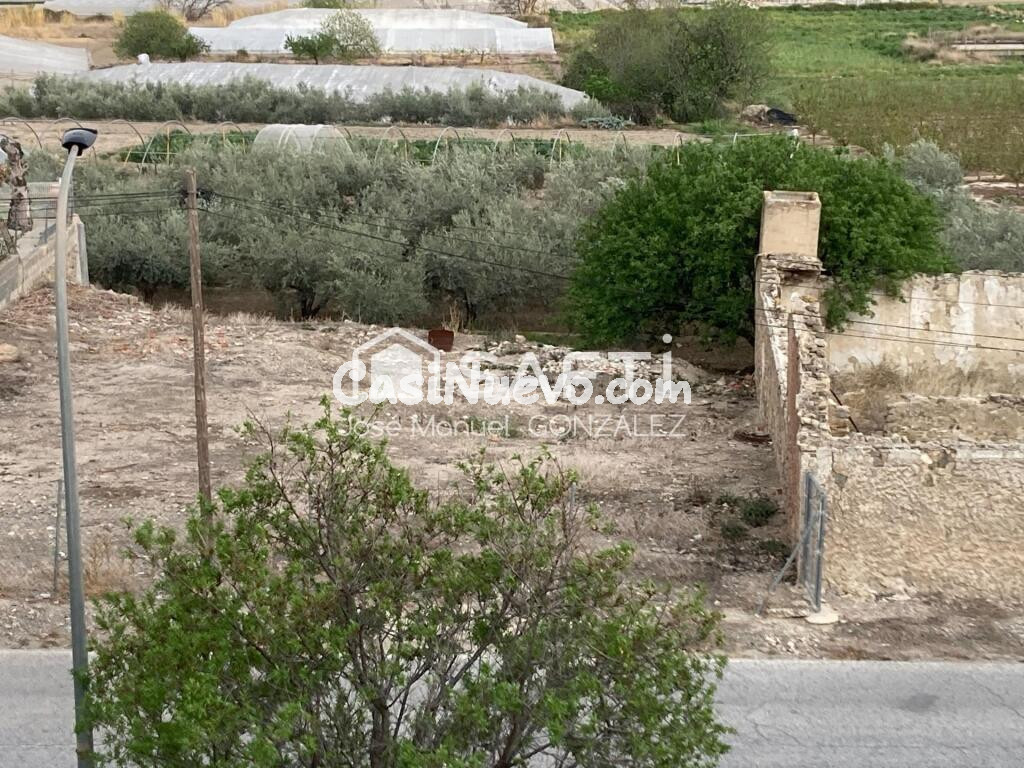 Solar con hermosas vistas