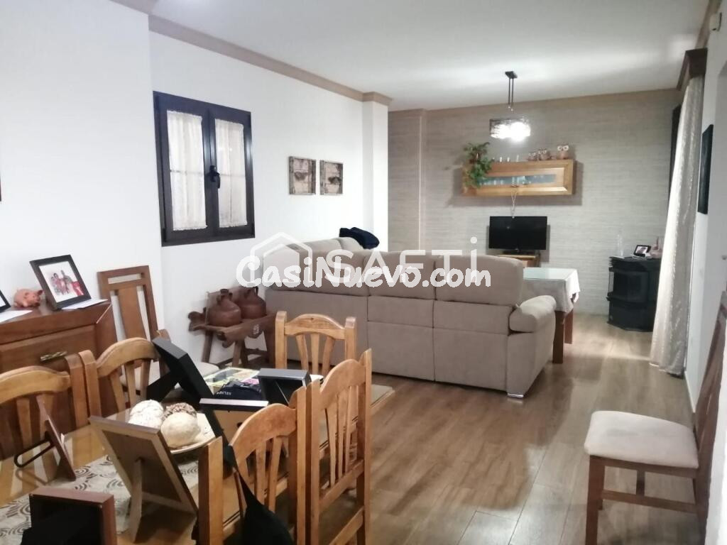 Vivienda reformada de ensueño en el corazón de Benaoján: comodidad, estilo y ubicación inmejorable.