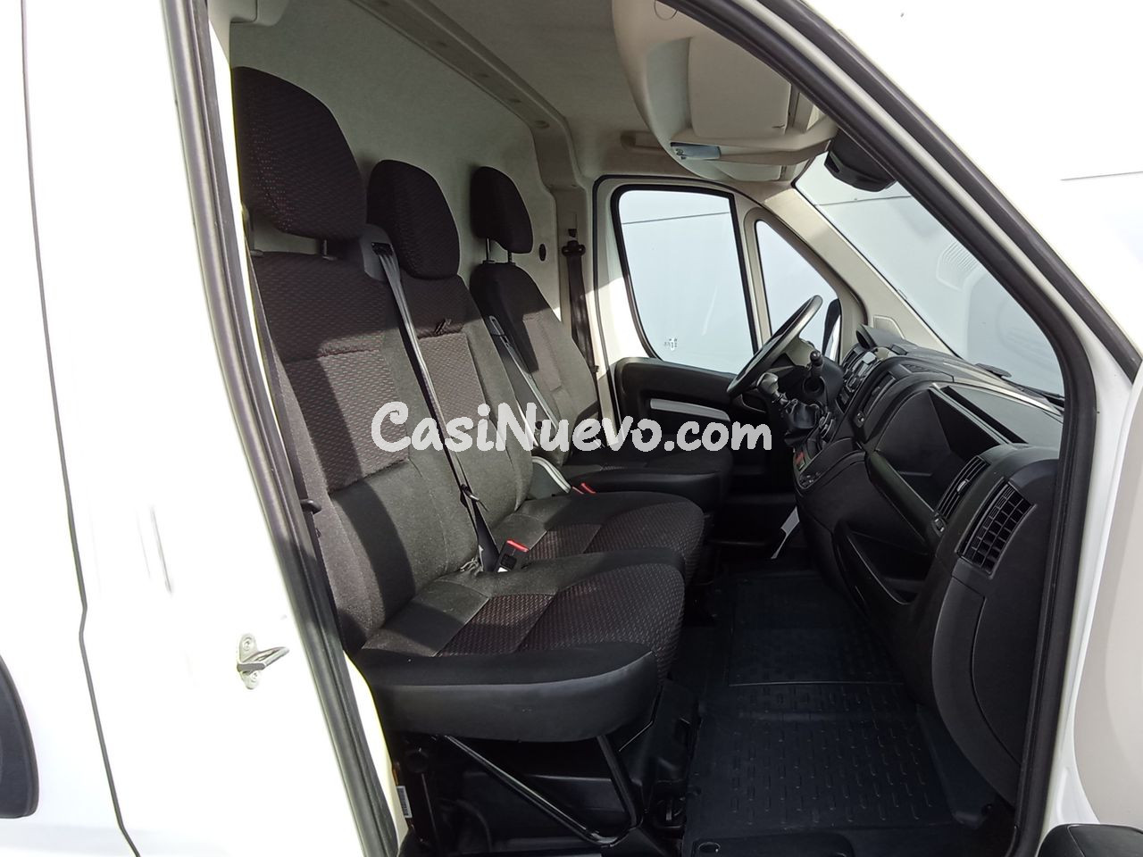 Peugeot Boxer 435 L4H2 Asphalt BlueHDi 140 S&S - foto 9