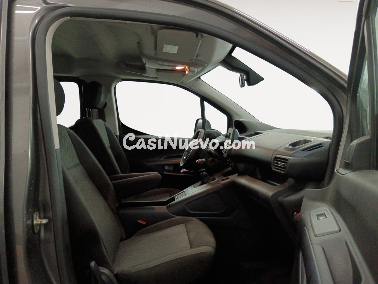 Peugeot Rifter Allure - foto 10