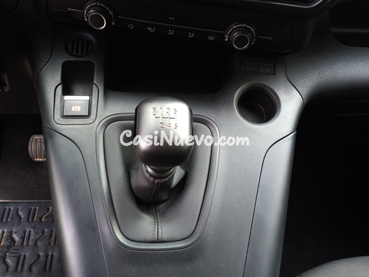 Peugeot Rifter Allure - foto 12