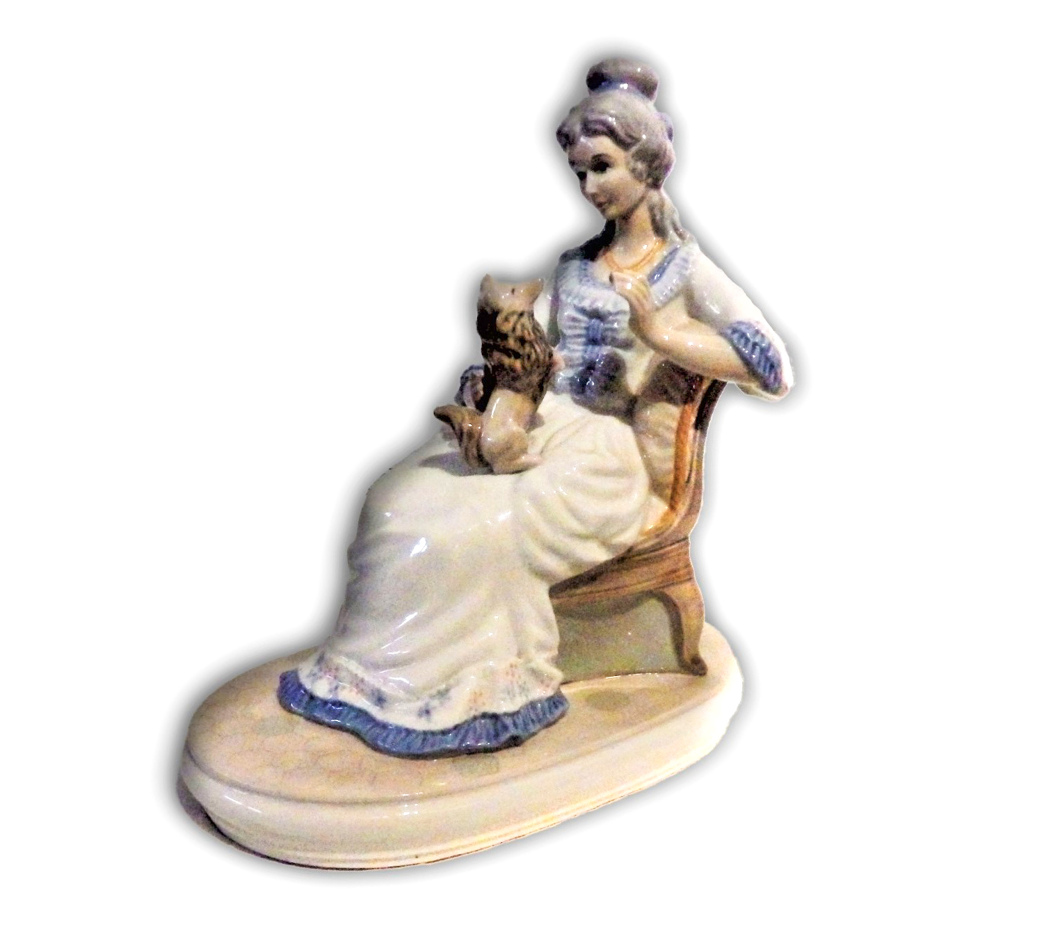 PAREJA DE FIGURAS PORCELANA BRILLO Estilo Lladro. 26 x 25 x 16 cm