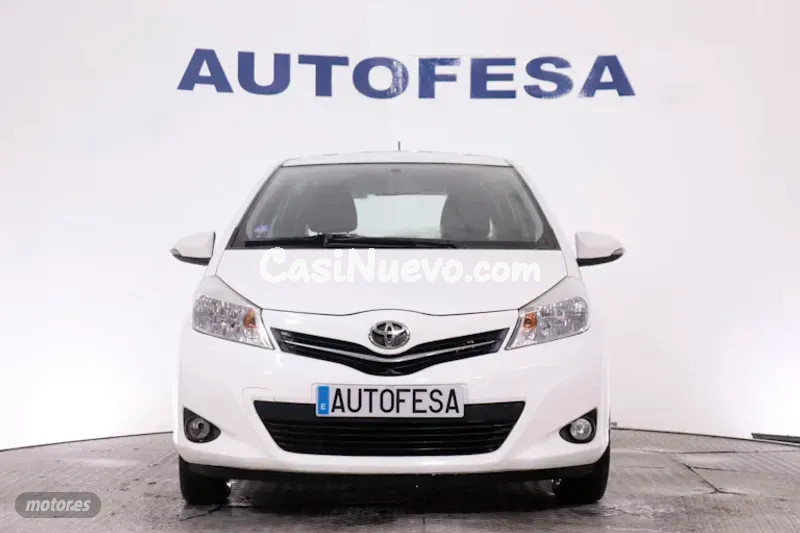 Toyota Yaris 1.0 VVTI 69CV 3P de 2012 con 108.800 Km por 7.650 EUR. en Madrid