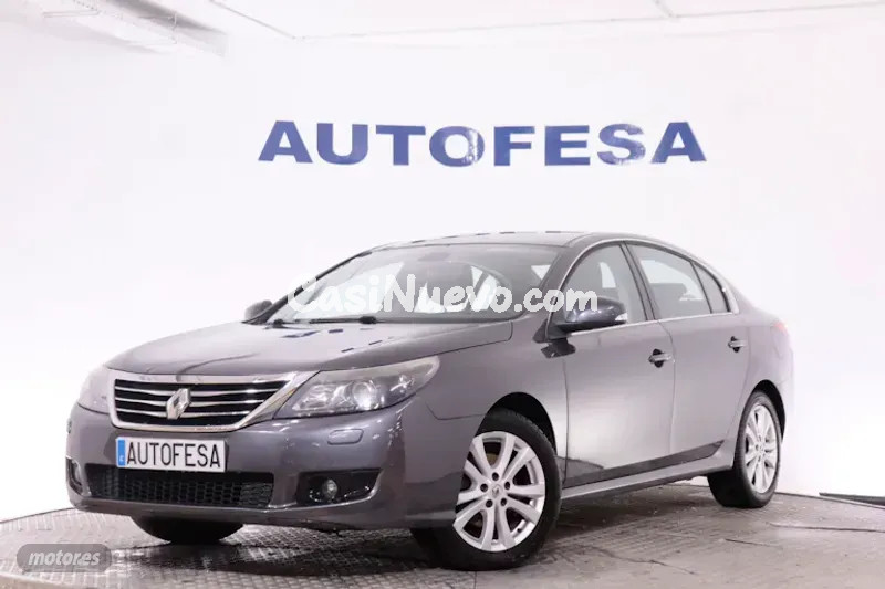 Renault Latitude 2.0 DYNAMIC 140CV 5P #PARKTRONIC de 2011 con 144.700 Km por 6.950 EUR. en Madrid
