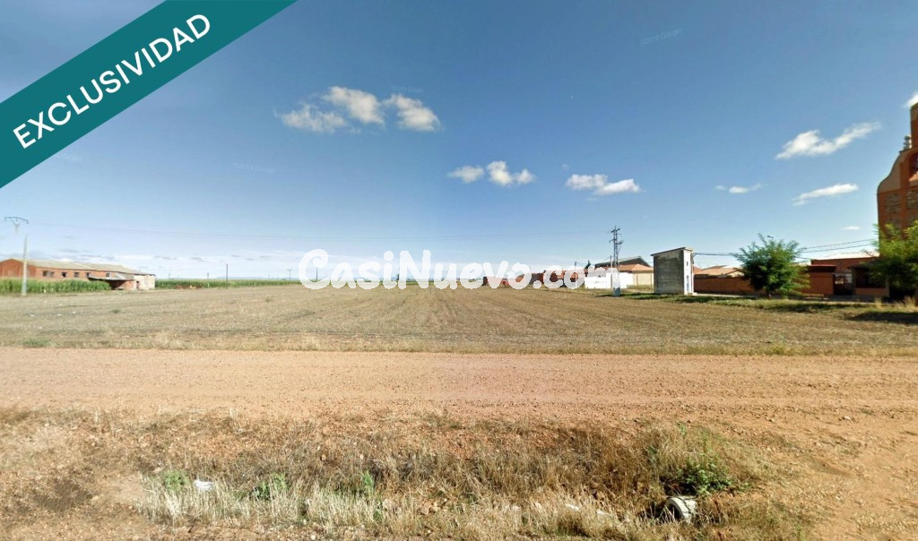 Gran Finca Rústica de 16.609 m² en Pobladura de Pelayo García (La Bañeza, León) junto a zona urbana, ideal para Cultivos, Ganadería o Proyecto de Placas Solares.