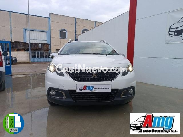 PEUGEOT - 2008 - Style 1.5 BlueHDi 100