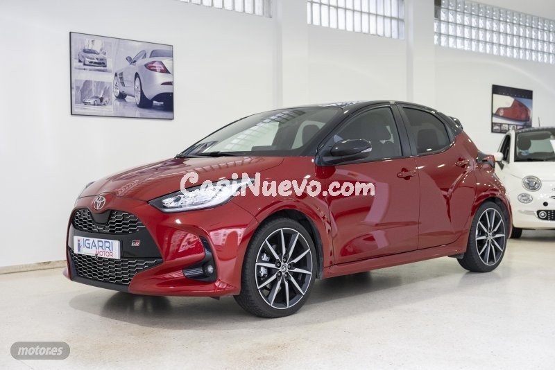 Toyota Yaris 1.5 130H GR Sport de 2025 con 8.500 Km por 24.490 EUR. en Vizcaya