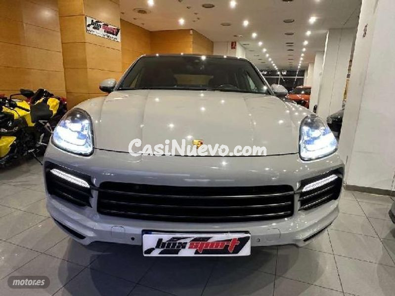 Porsche Cayenne E-hybrid Platinum Edition Coupe Aut. de 2023 con 97.000 Km por 83.900 EUR. en Barcelona