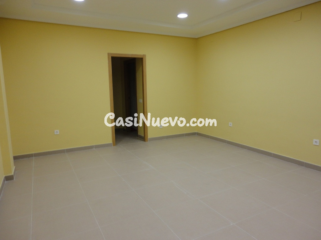 Local comercial en Alquiler en Cáceres Cáceres NUEVO CACERES
