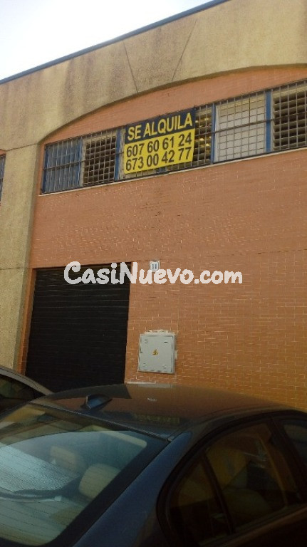 Nave industrial en Alquiler en Sevilla Sevilla SAN JERONIMO
