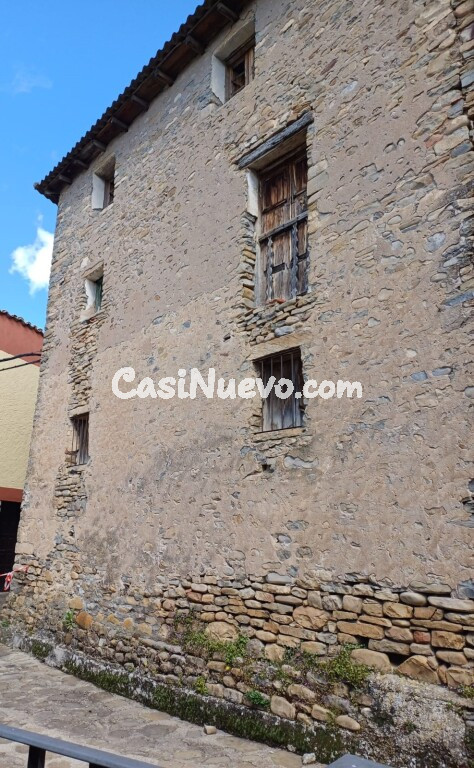 Edificio Viviendas en Venta en Javierregay Huesca