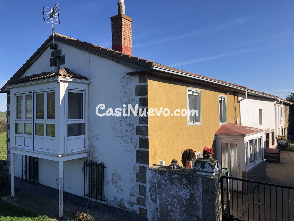 Casa de pueblo en Venta en Requejo (Enmedio) Cantabria