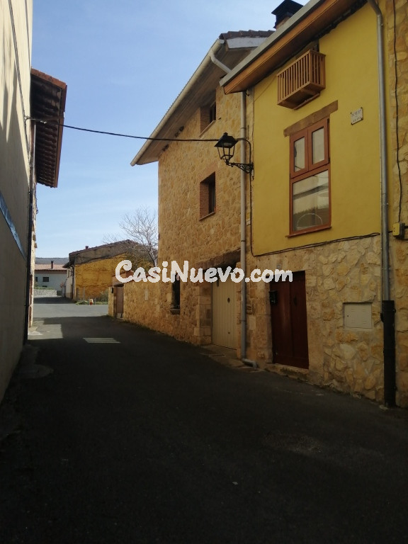 Adosada en Venta en Alda Álava