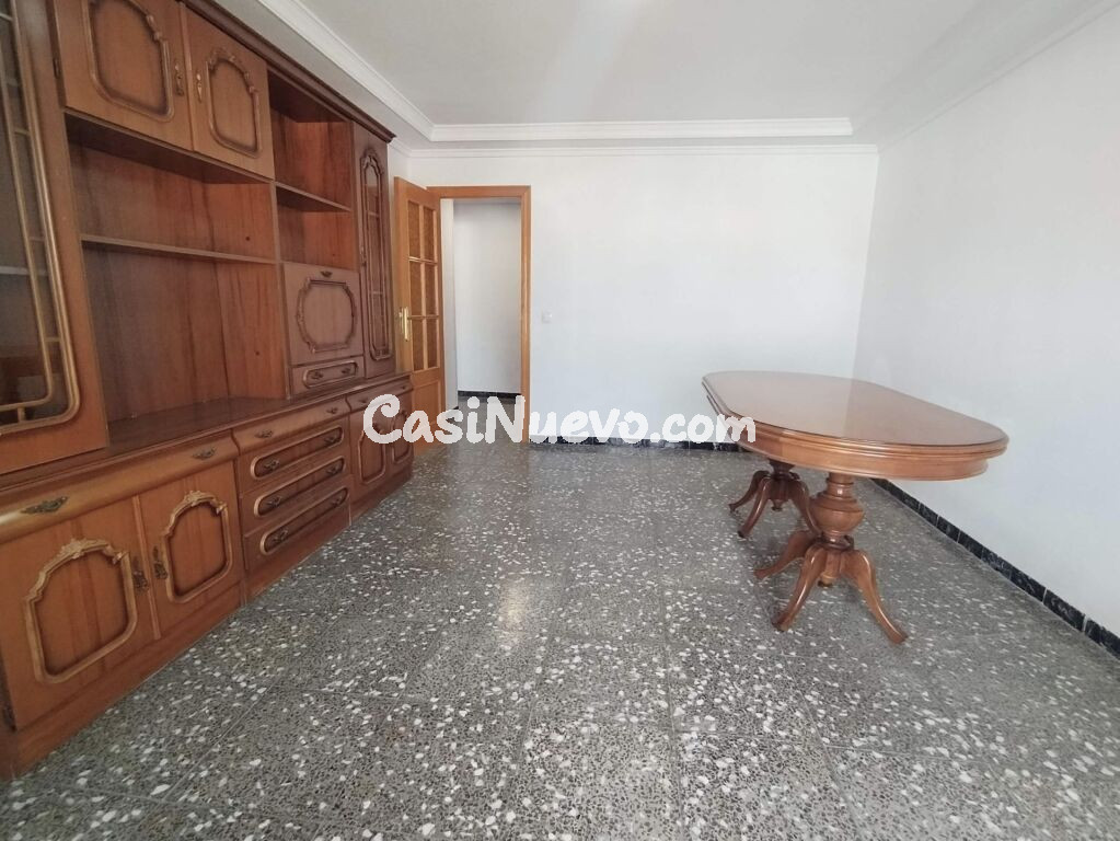 Piso en Venta en Novelda Alicante