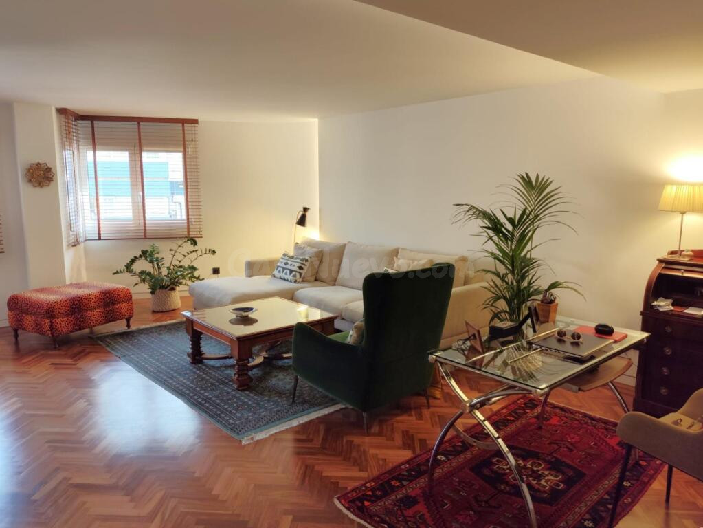 Piso alto standing en Avenida Maisonnave