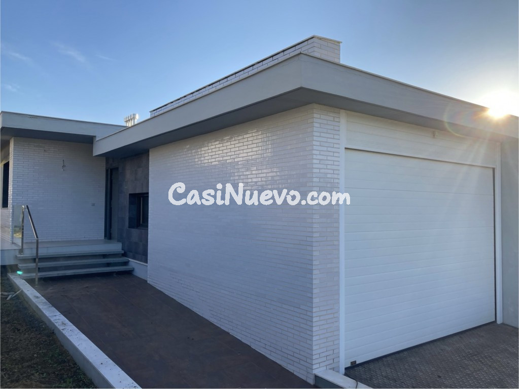 Casa-Chalet de Obra Nueva en Venta en Castellvell Del Camp Tarragona